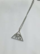 Collier argenté triangle oeil Horus 